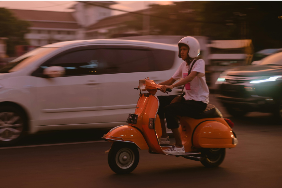 Allt du behöver veta om AM-körkort och moped klass 1